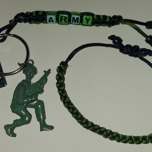 I Love My Soldier Army Keychain and Adjustable Bracelet - Picture 8 of 8